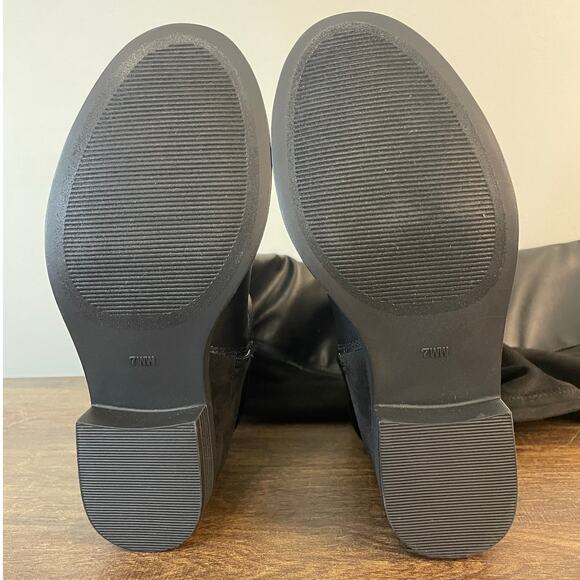 Torrid 5050 Over the Knee Boots 7WW Extra Wide Calf Deep Black Buckle NWT - Picture 3 of 11